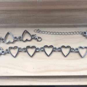 y2k/e-girl/punk heart choker
